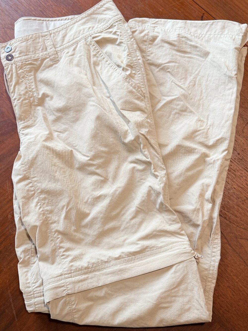 Columbia Silver Ridge Convertible Pant - Womens size 4 reg - Fossil